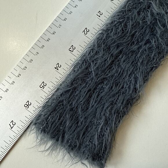 Mado et Les Autres Gray Eyelash Tie Front Cropped Sweater Women’s Size 1 Small - Picture 11 of 11